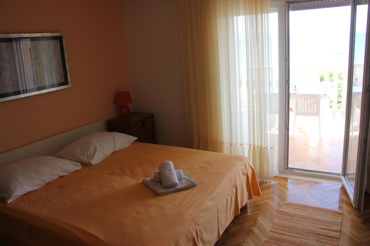 Omis Apartmani Mouse Экстерьер фото