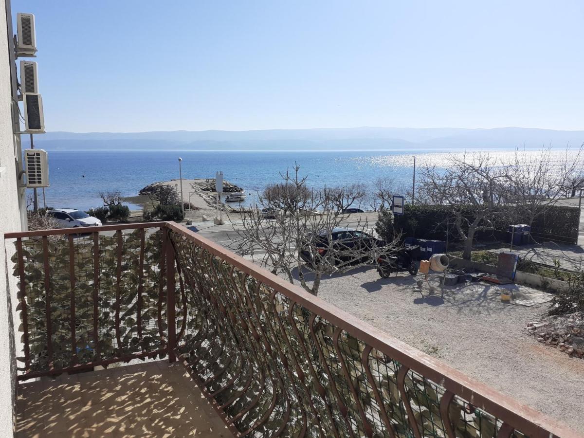 Omis Apartmani Mouse Экстерьер фото